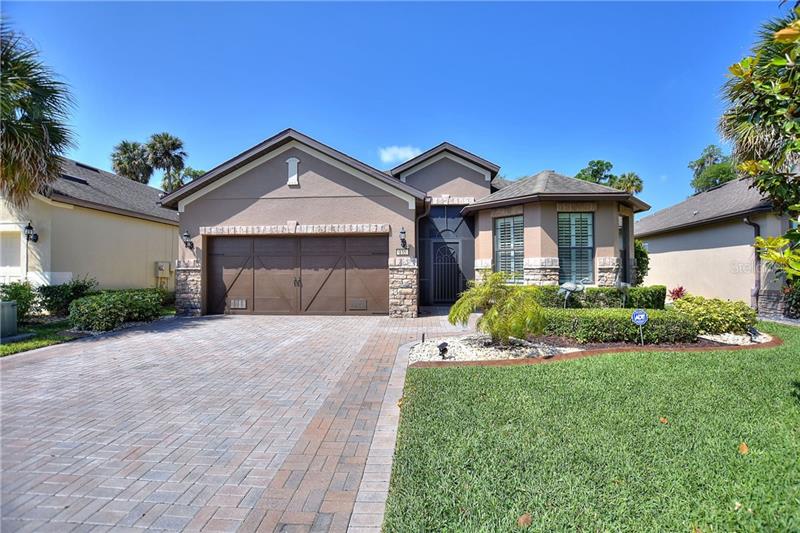 Casa en venta en 135 Magellan Ct, Davenport, FL 33837